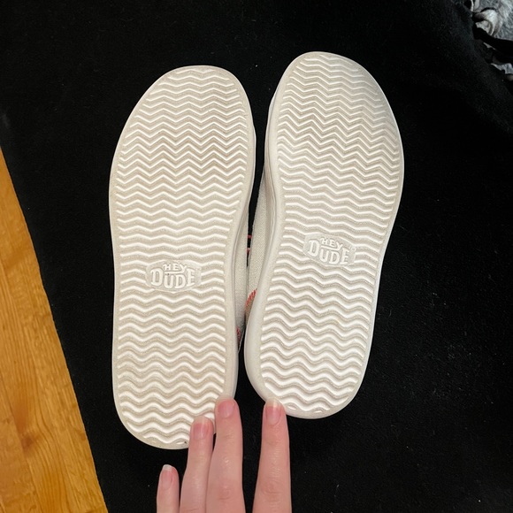 White hey dude - Picture 3 of 4